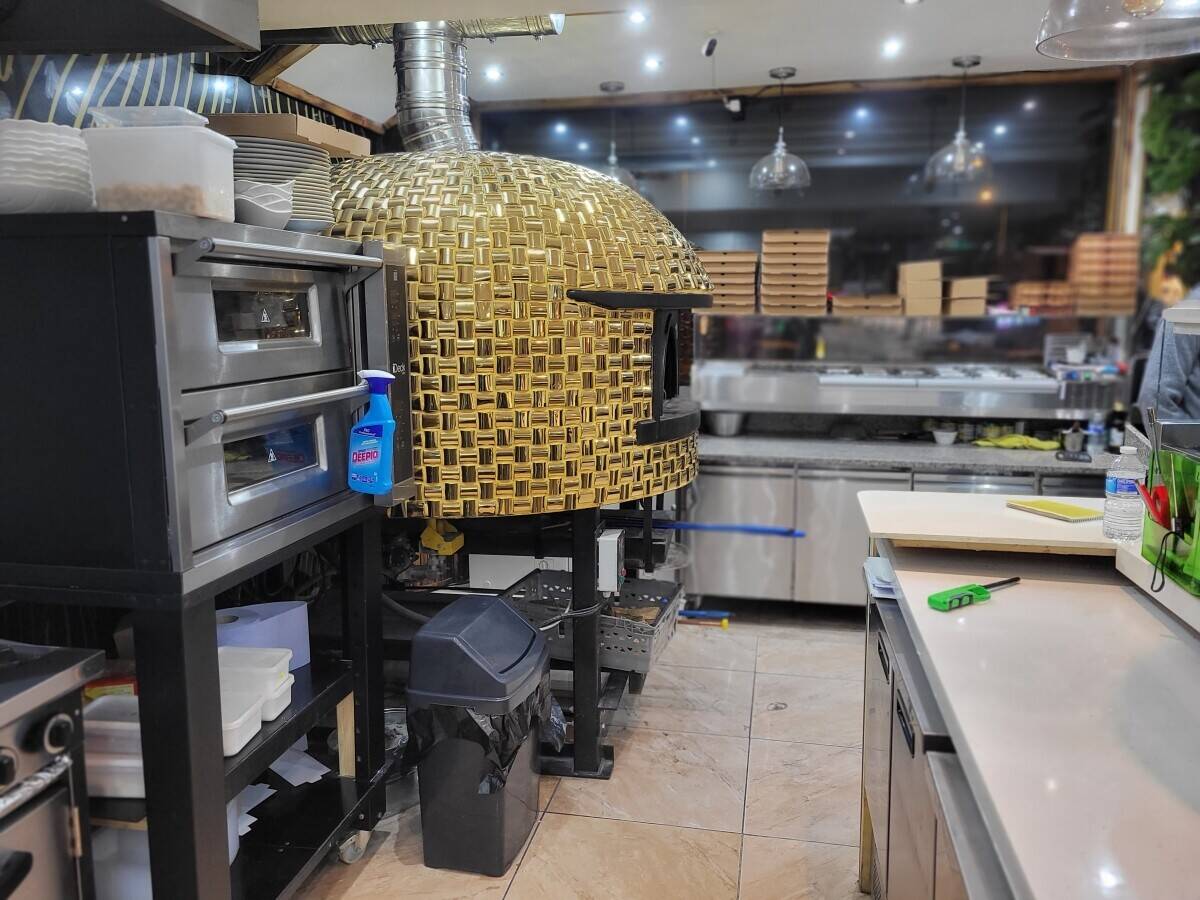 Italian restaurant and takeaway sale in Birmingham Photo 9