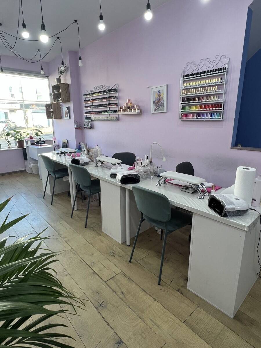 Hair, Beauty and Nail salon Photo 10