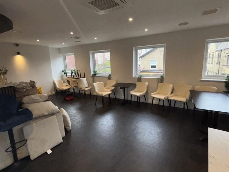 Licenced Trade, Pubs & Clubs For Sale in Leeds