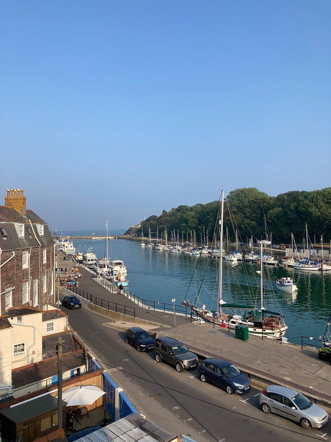 Sea or Harbour Views from all rooms in Weymouth For Sale Photo 9