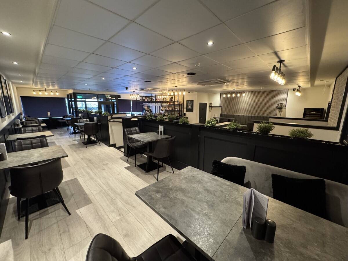 *REDUCED PRICE* Restaurant and Bar for sale Photo 10