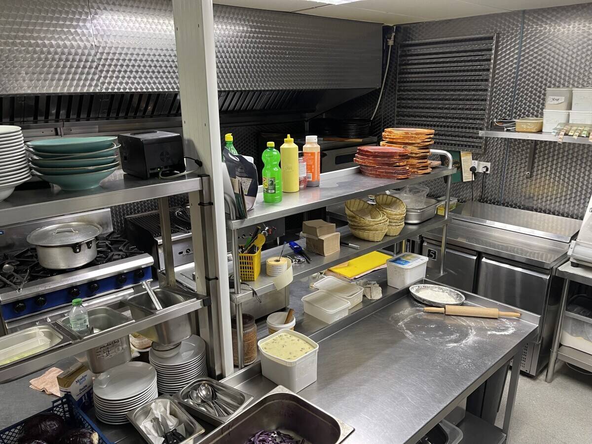Turkish and Mediterrenean Restaurant for sale in Culcheth, Warrington Photo 9