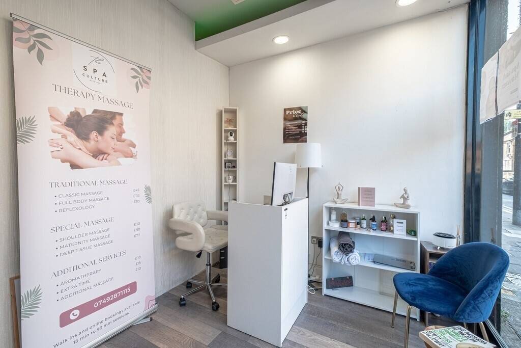 Established Massage Shop for Sale - Busy location  Photo 9