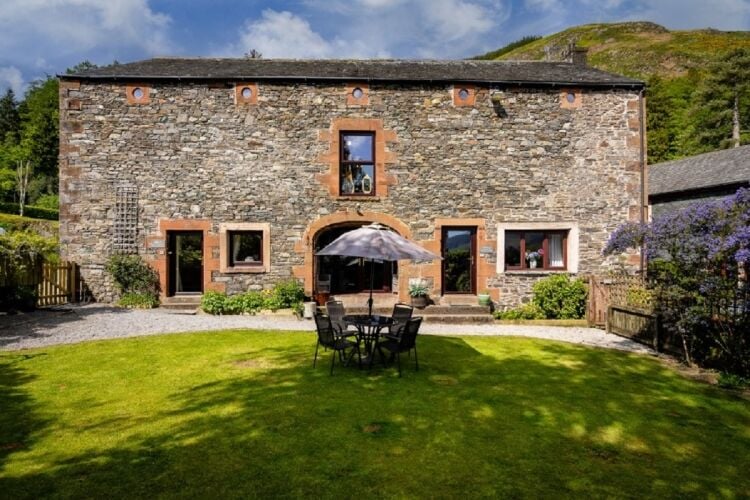 3 Luxury Holiday Cottages with Gallery & Tearoom