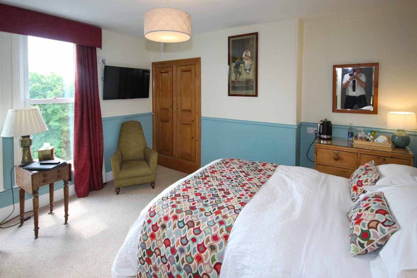 An attractive, former 8 Letting Room Guesthouse Photo 9