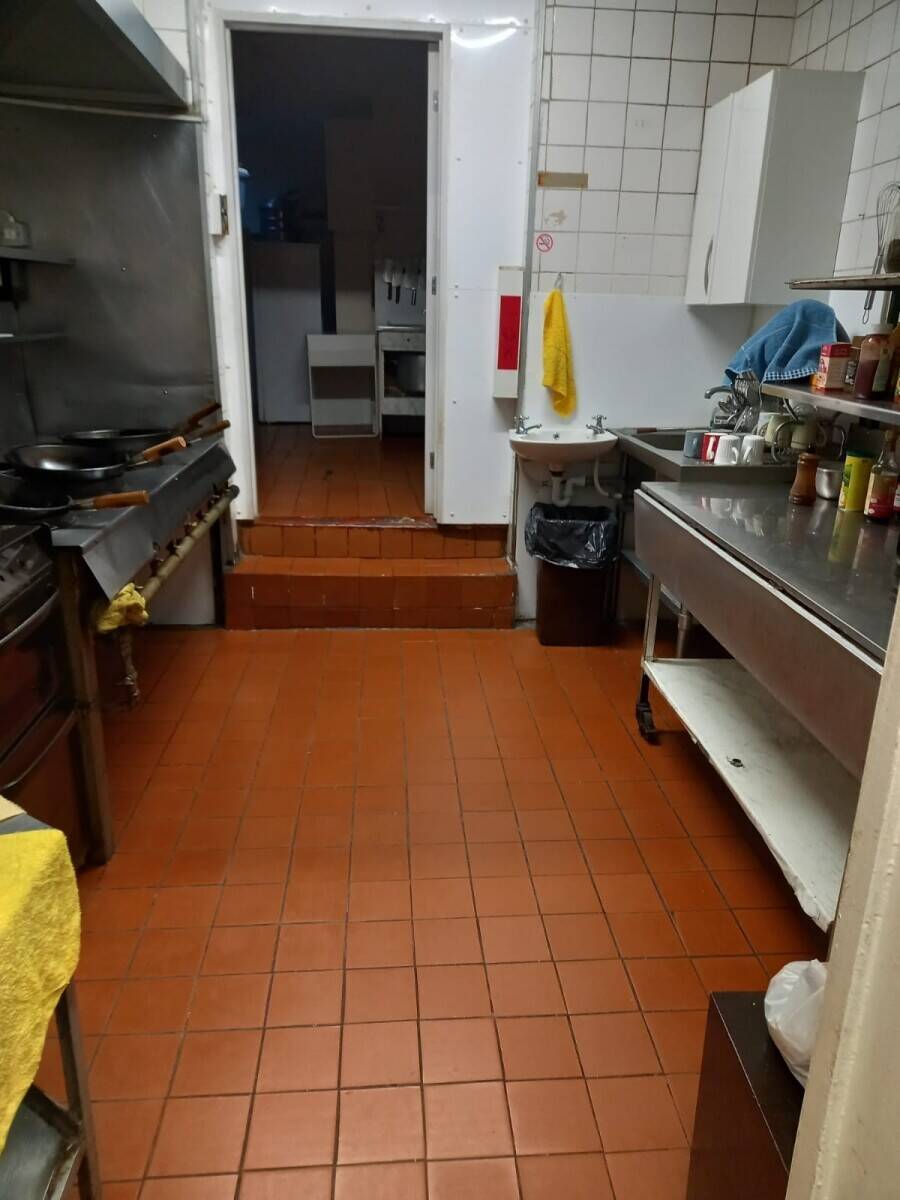 Chinese take away for Freehold sale in Purley