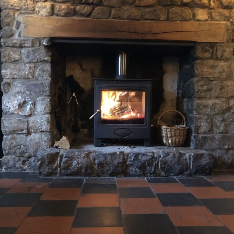 SUPERB OPPORTUNITY: THE BLACK BEAR INN, BETTWYS NEWYDD, MONMOUTHSHIRE