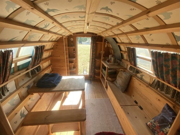 GYPSY BOWTOP CARAVAN RENTAL COMPANY