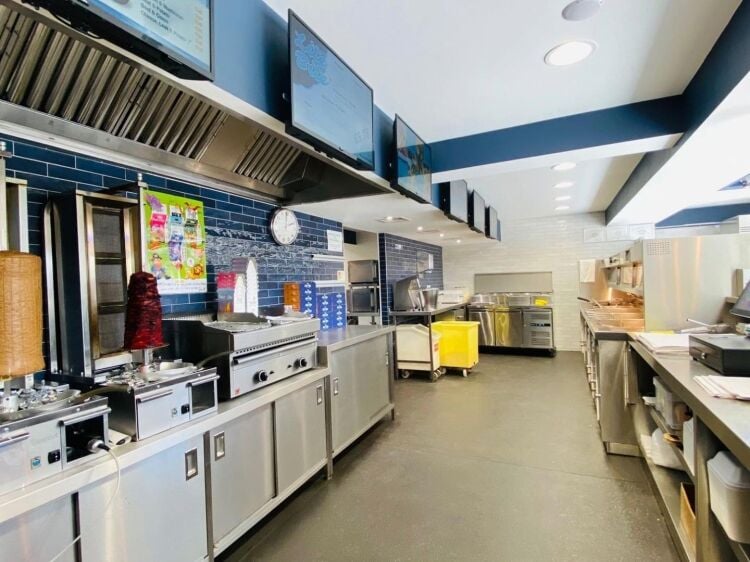 Freehold Fish & Chip Takeaway Located in Chapeltown, Sheffield Photo 9