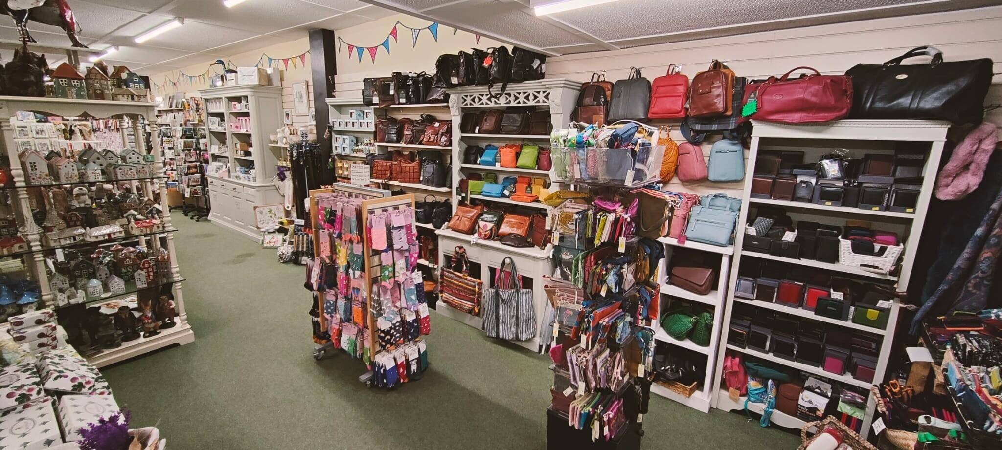 Chaming High Street Card & Gift Retailer, Prime Location. Photo 9
