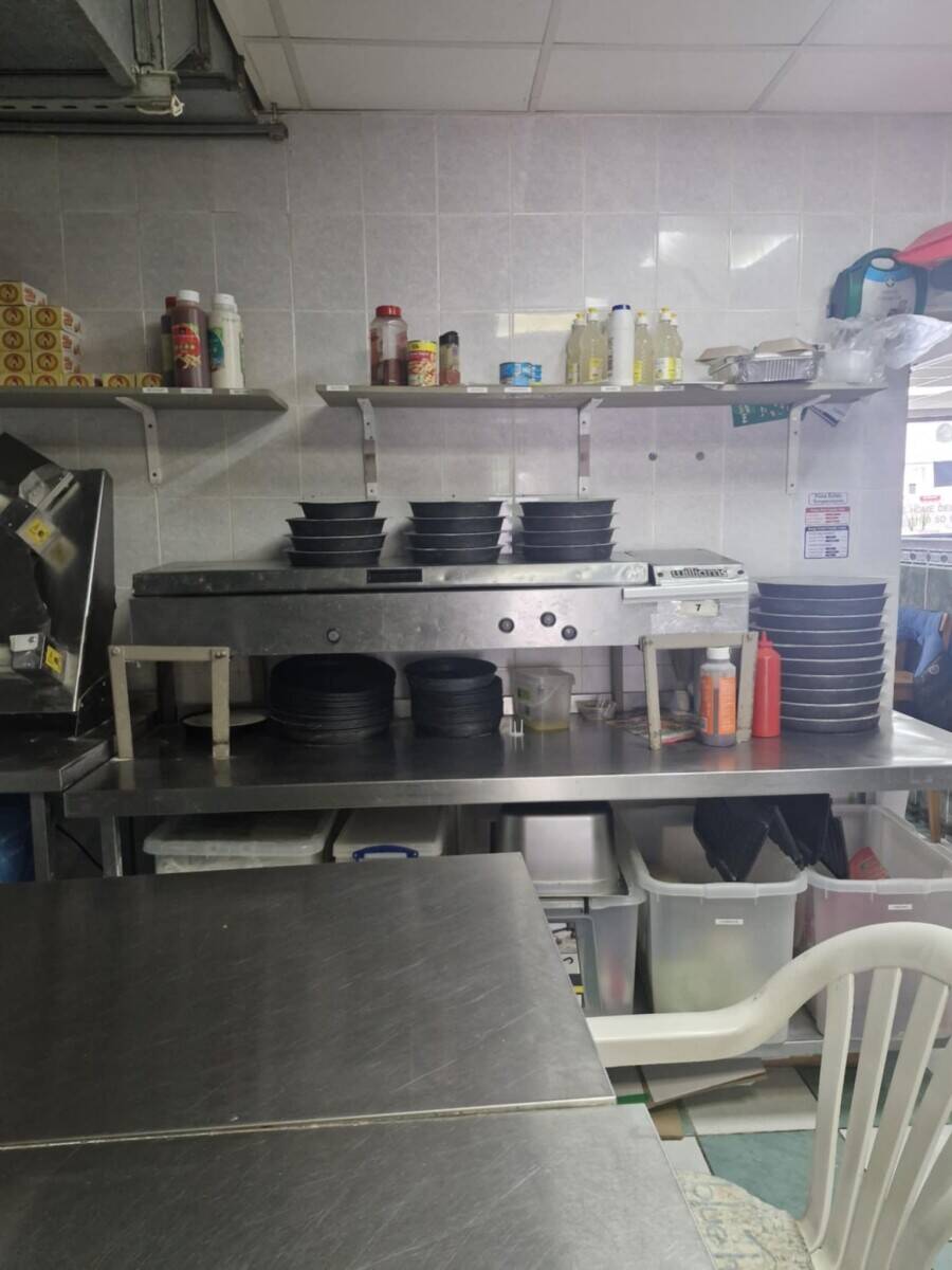 Pizza & Kebab Shop For Sale in Bristol