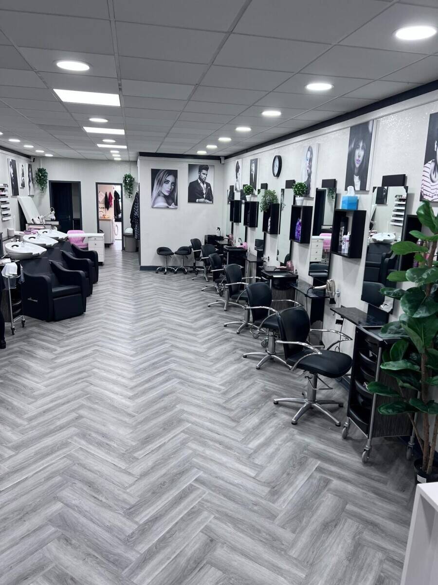 Hairdressing and Beauty Salon for sale in West End, Southampton