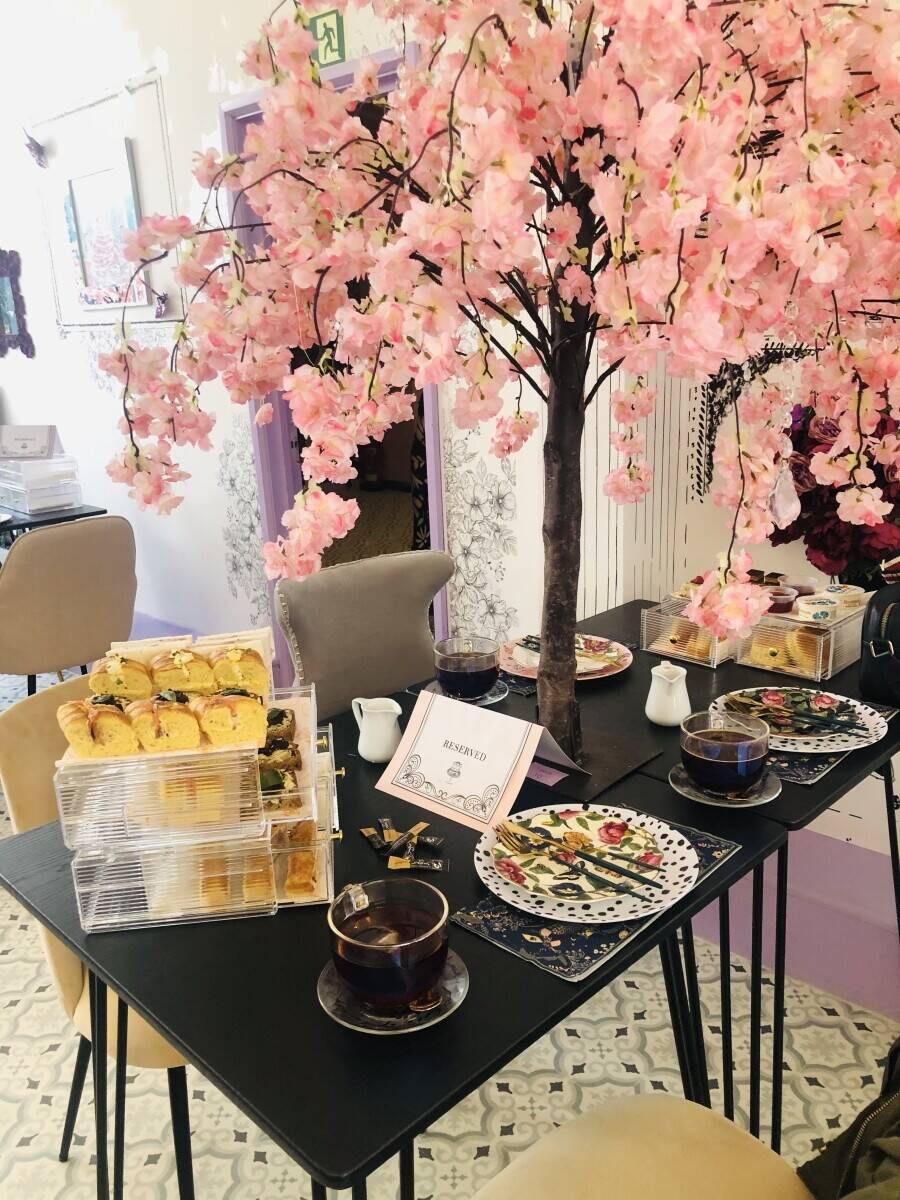 Exquisite boutique cafe for sale in St Martins area Leicester
