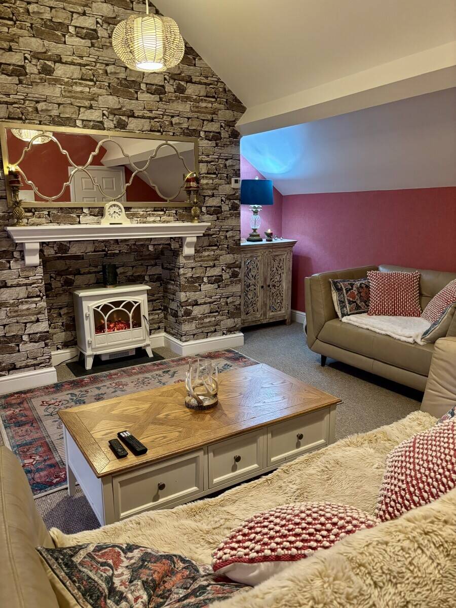 Freehold Bed & Breakfast, Restaurant & Bar Photo 8