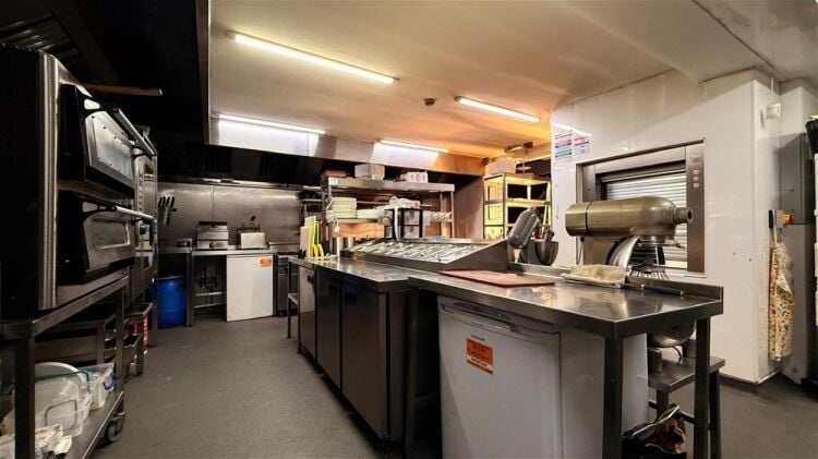 Licenced Trade, Pubs & Clubs For Sale in Doncaster