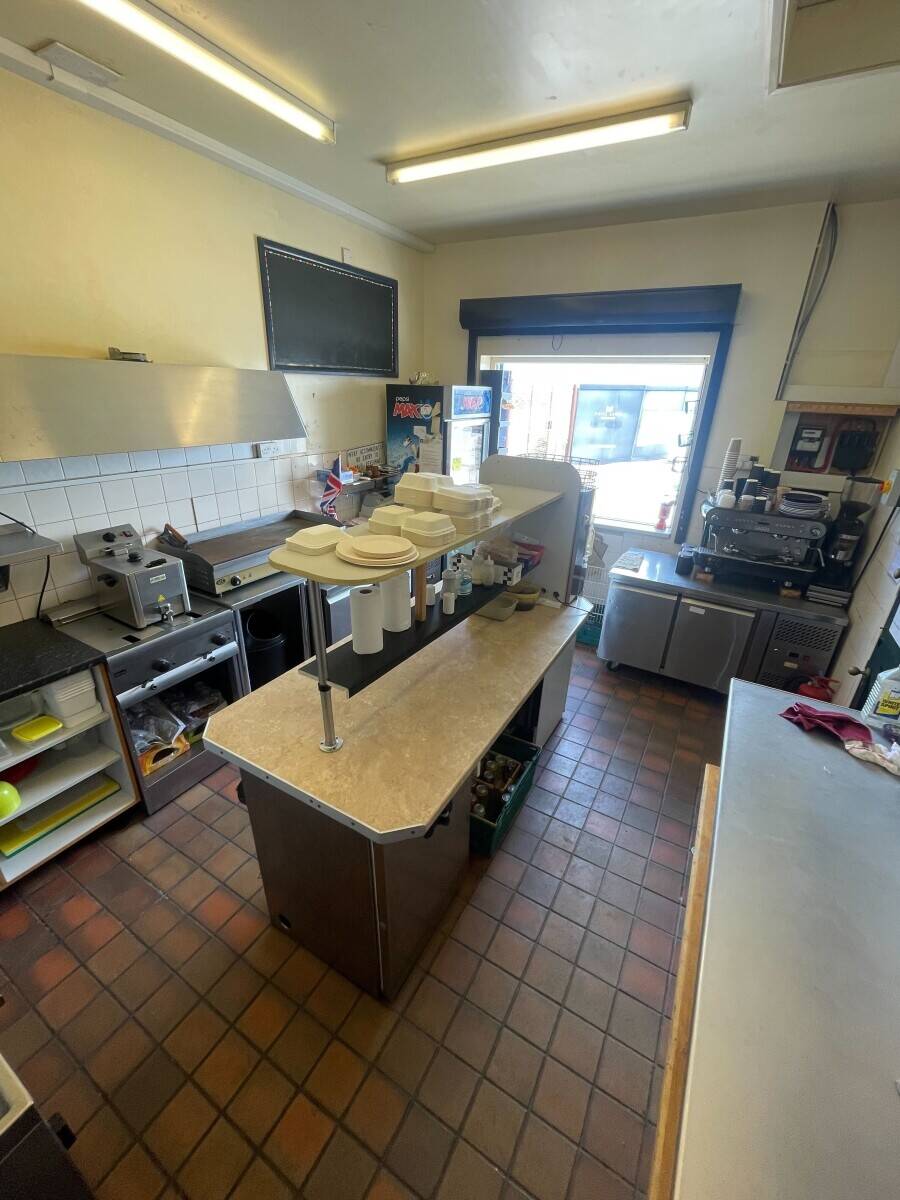 Prime Seafront Caf&eacute;/Takeaway Business For Sale &ndash; Incredible Location & Opportunity
