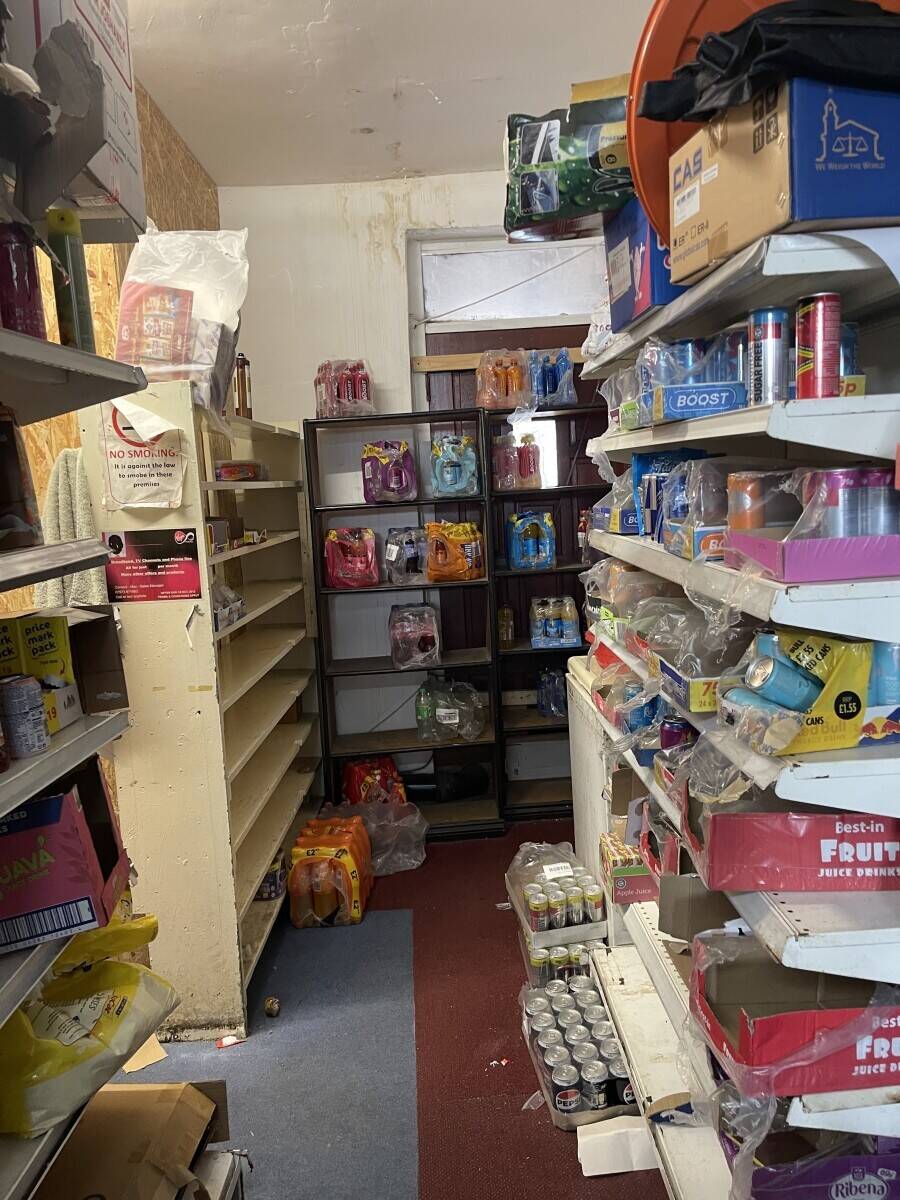 Convenience & Grocery store for sale