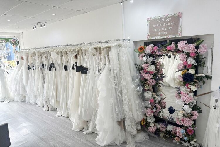 Established Bridal Boutique - Surrey Photo 9