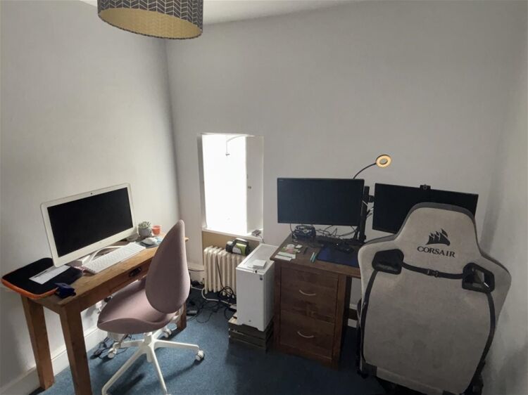 Off License & Convenience For Sale in Clitheroe Photo 9