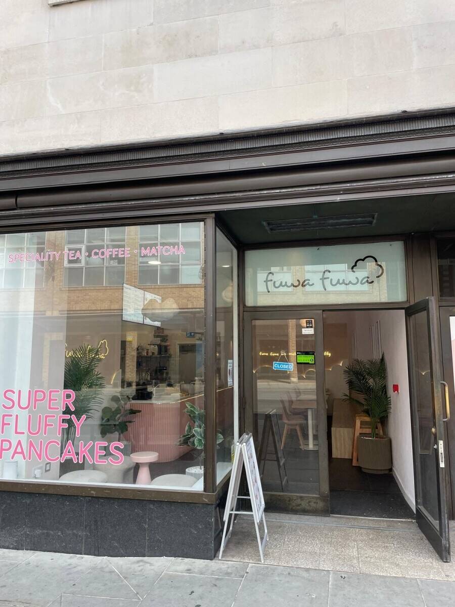 Cafe for Sale in Kingston Upon Thames Photo 9