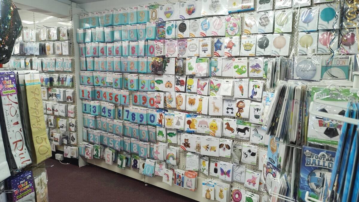 Party Shop for sale in Leighton Buzzard Photo 9
