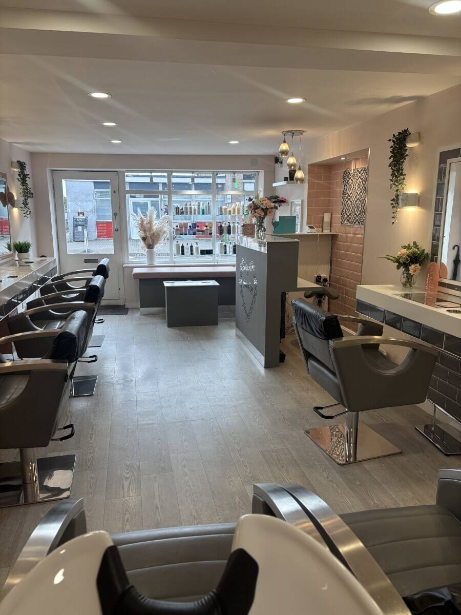Hair salon for sale in Keynsham Bristol Photo 8