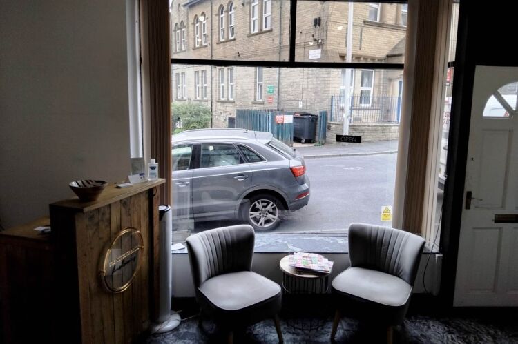Closed Freehold Hair Salon - Leeds Photo 9