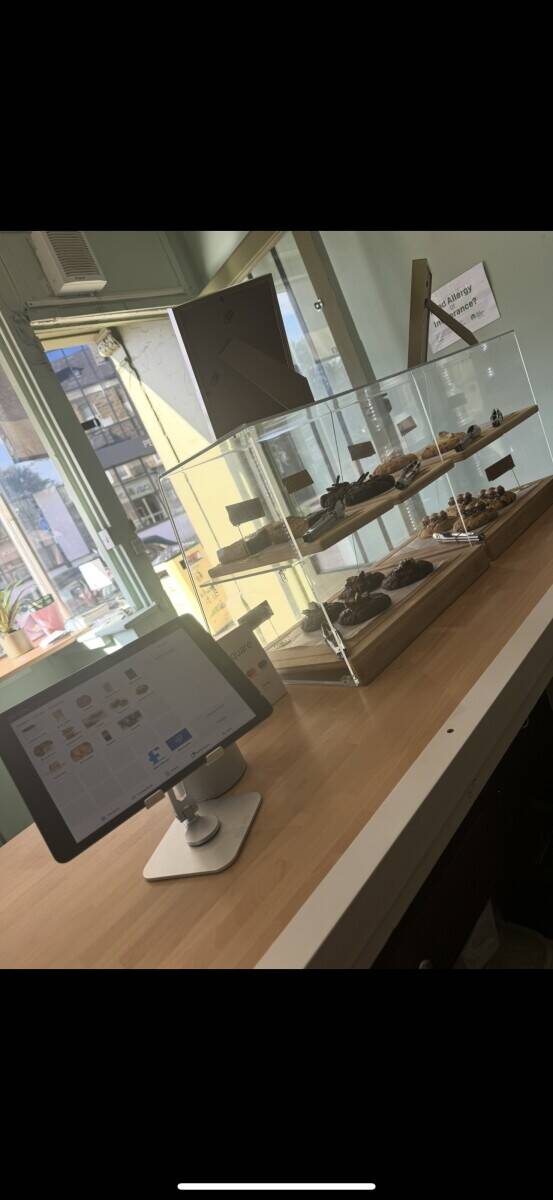 Sandwich shop/bakery for sale 