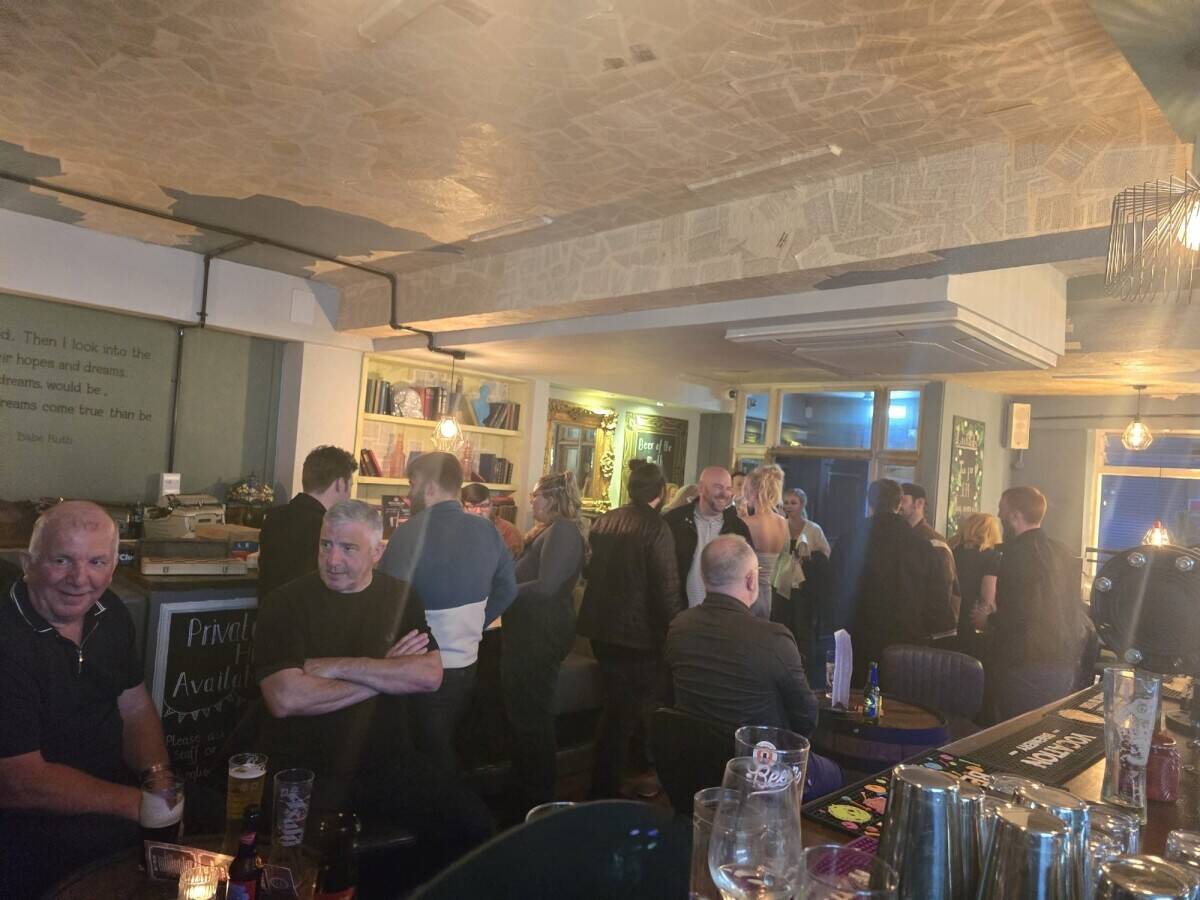 Cocktail Bar & restaurant For Sale in Warrington