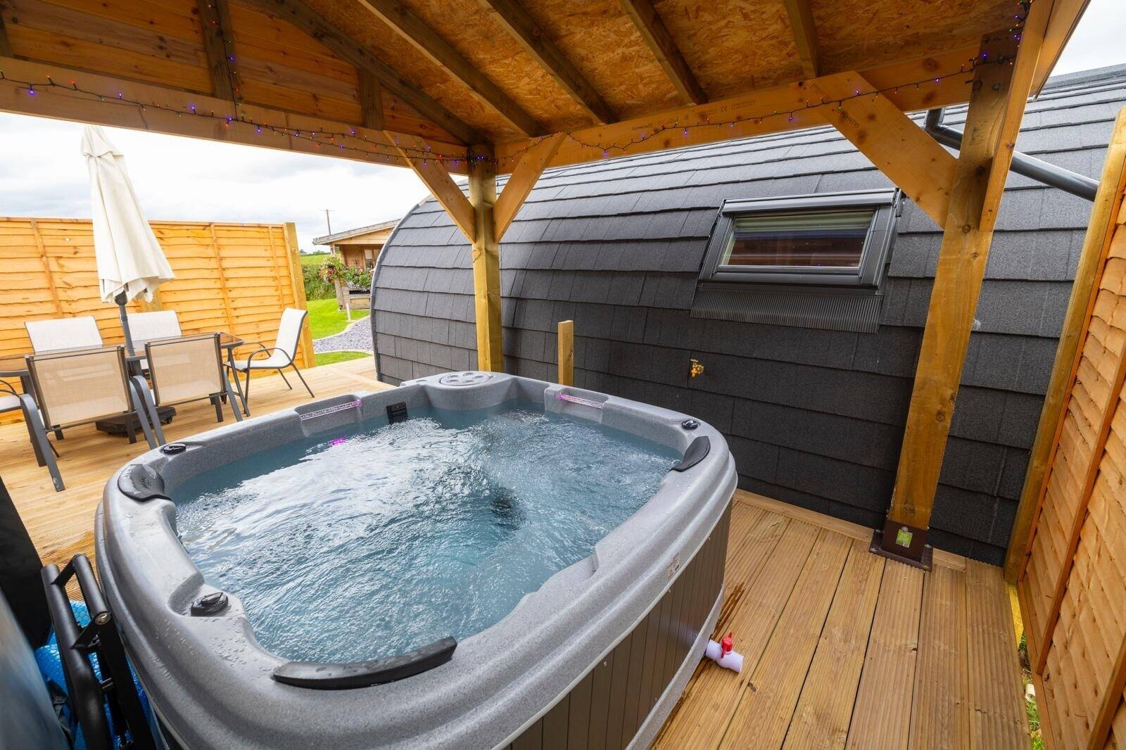 Exceptional Lifestyle Business Opportunity Near Glasgow - For Sale Photo 9
