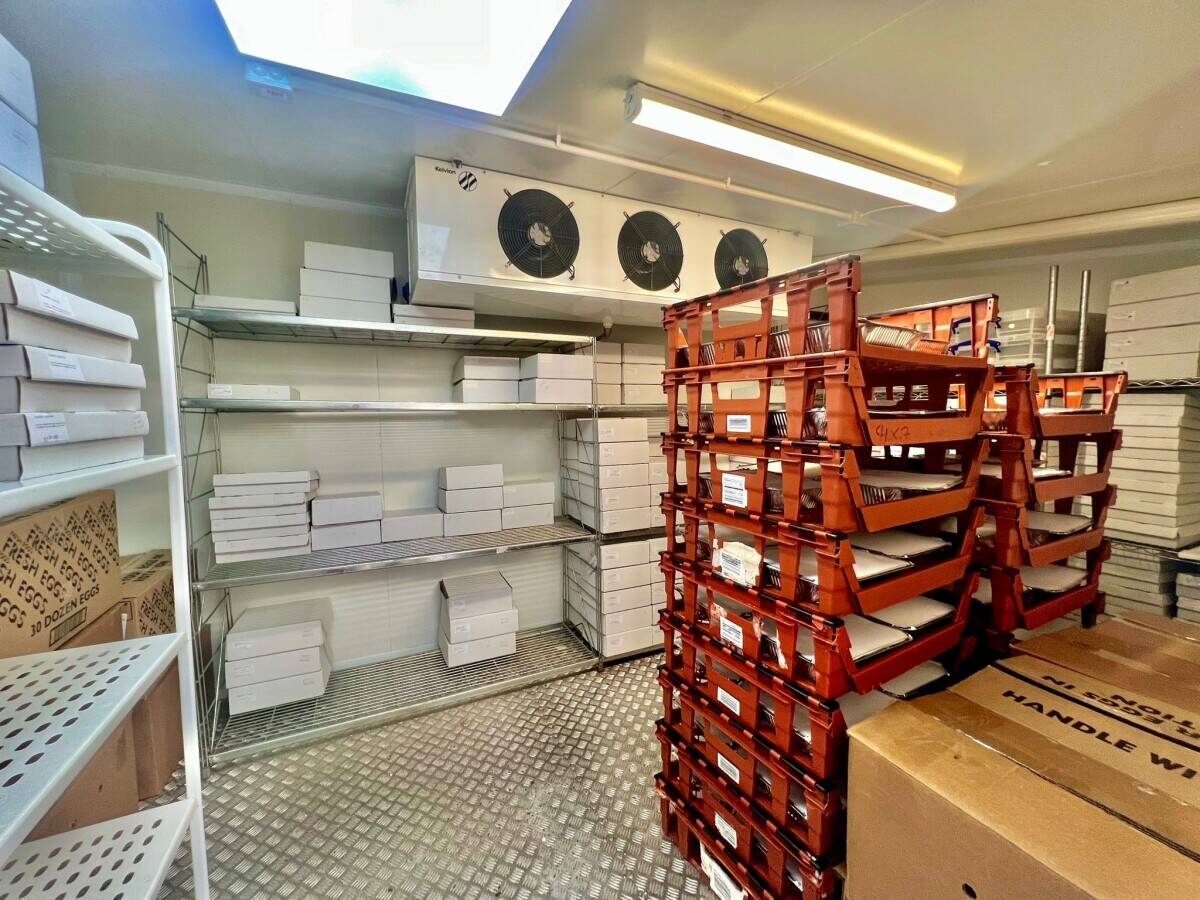 Wholesale bakery For Sale Photo 9