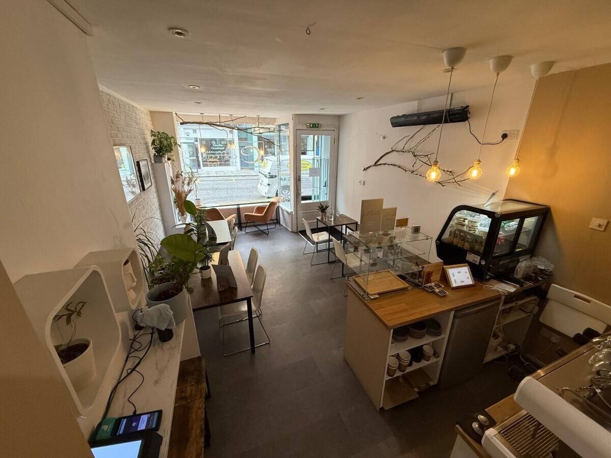 A Neatly presented Coffee Shop and Italian influenced Cafe/Takeaway (ref 1771) Photo 9