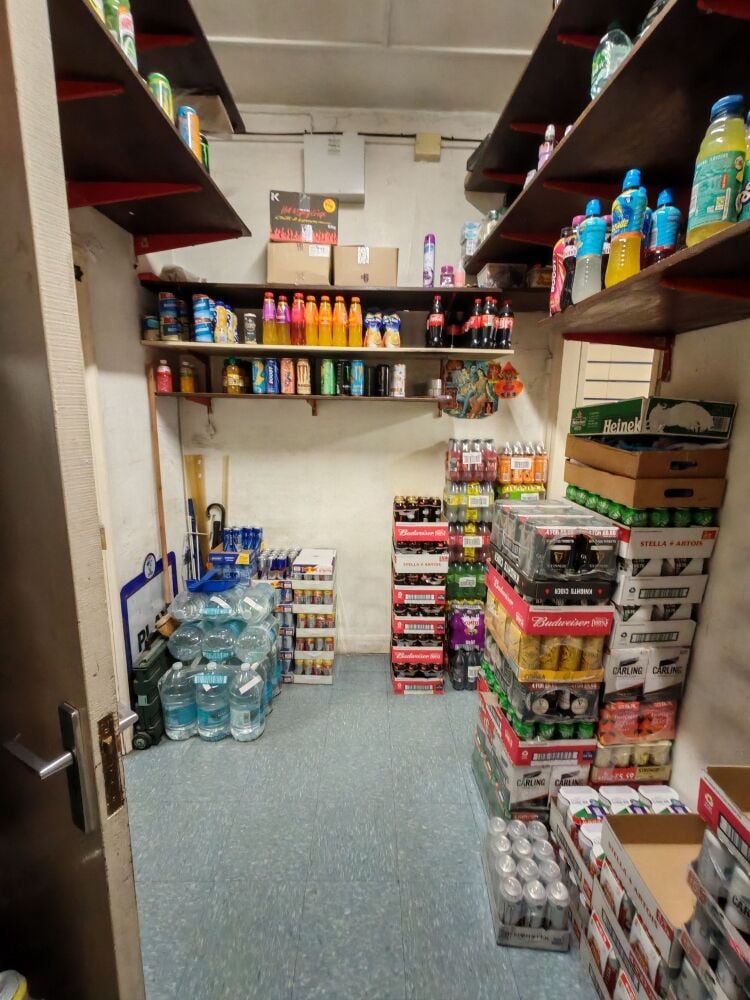 Leasehold Lockup Off Licence | Leicester Photo 9