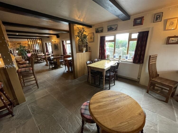 Immaculate Freehouse in South Hams – Recently Renovated For Sale in Kingsbridge