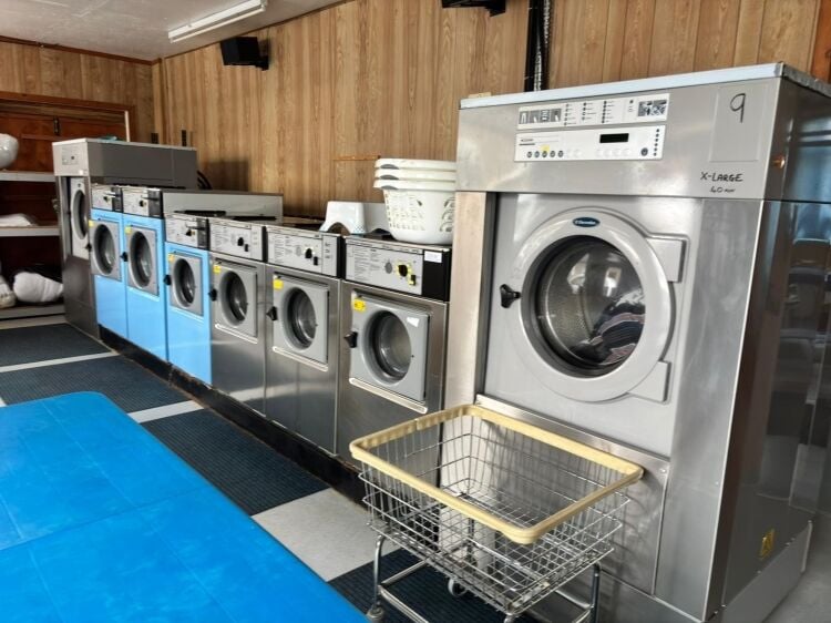 Huntly Laundrette - Established Laundry Business