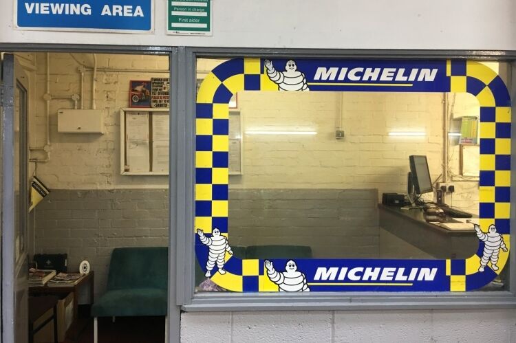 Established MOT Garage - Bristol