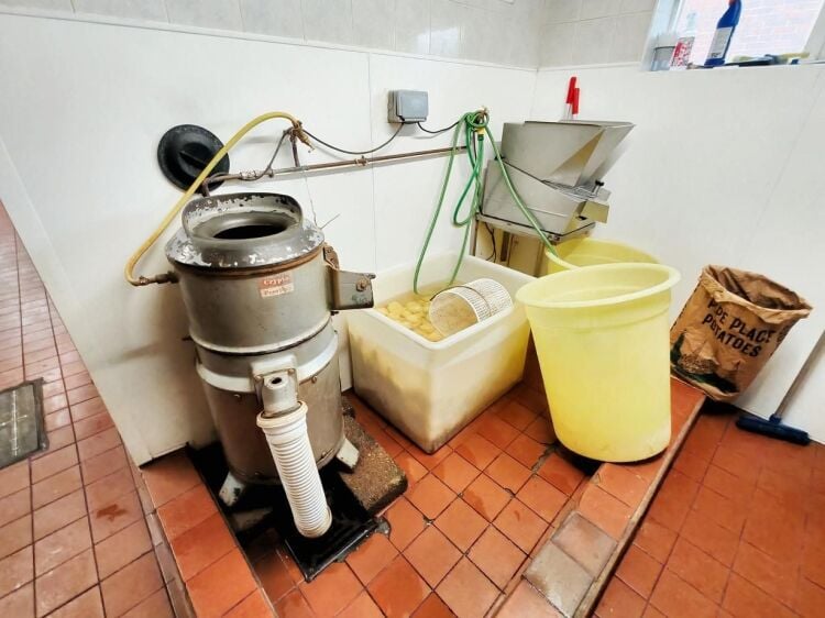 Well-Located Freehold Fish and Chip Shop, Cannock Photo 9