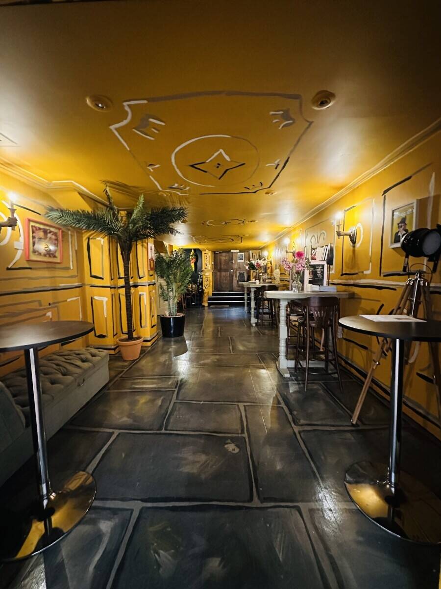 TOWER HILL, LONDON - UNIQUE MEMBERS CLUB/BAR/EVENTS SPACE Photo 9
