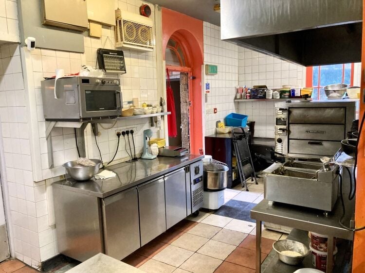 LICENSED RESTAURANT, BAR, & FUNCTION VENUE