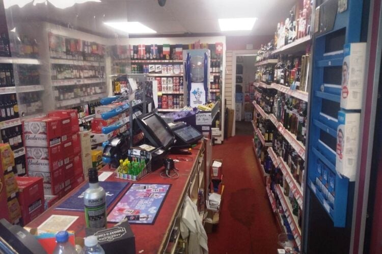 Franchise Off Licence - Staffordshire Photo 9