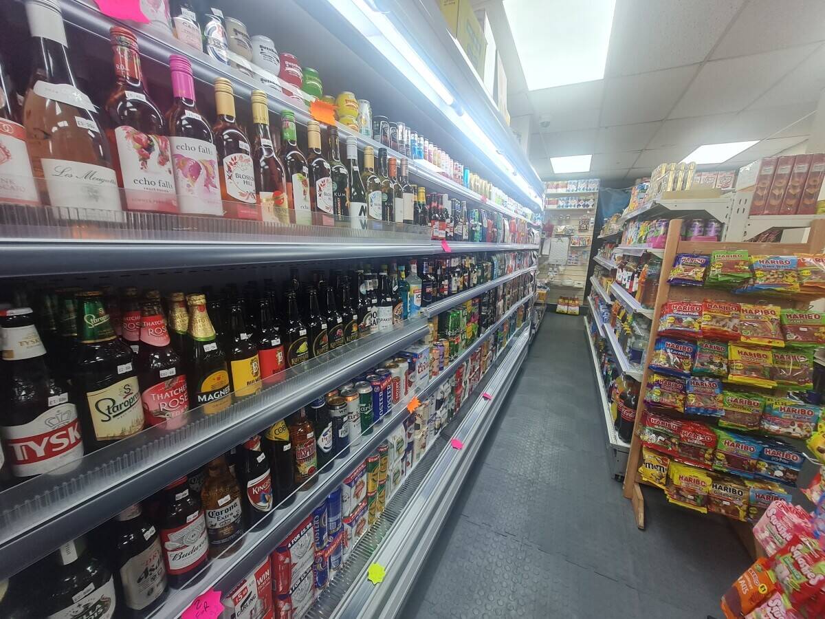 Wine shop for sale in Wallington 
