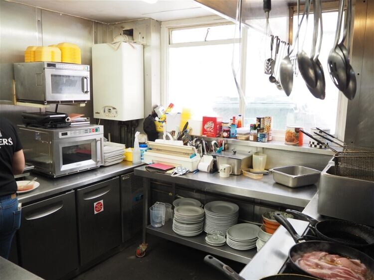 Cafe & Sandwich Bars For Sale in Matlock Photo 9