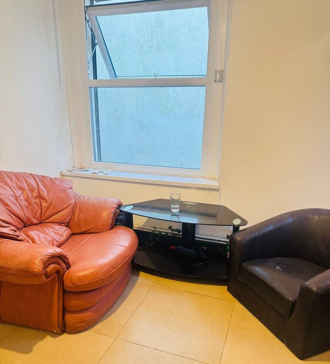 Beauty Salon for sale in Swansea Town Swansea.