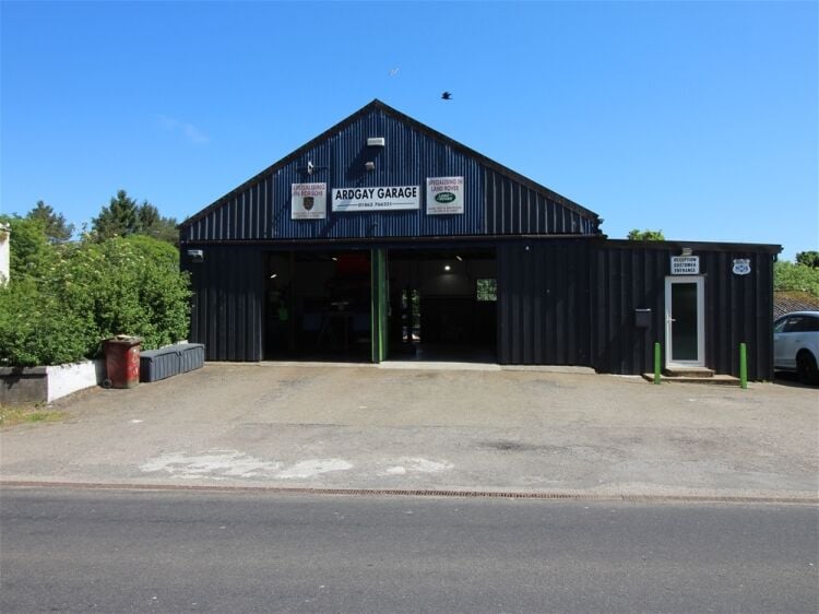 Ardgay Garage Photo 9
