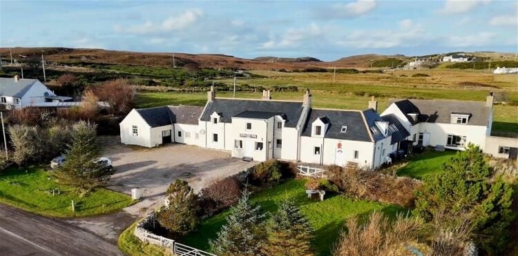 Strathy Inn