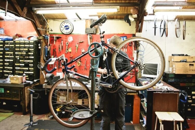 Bicycle Retail & Repair Shop - Wythenshawe