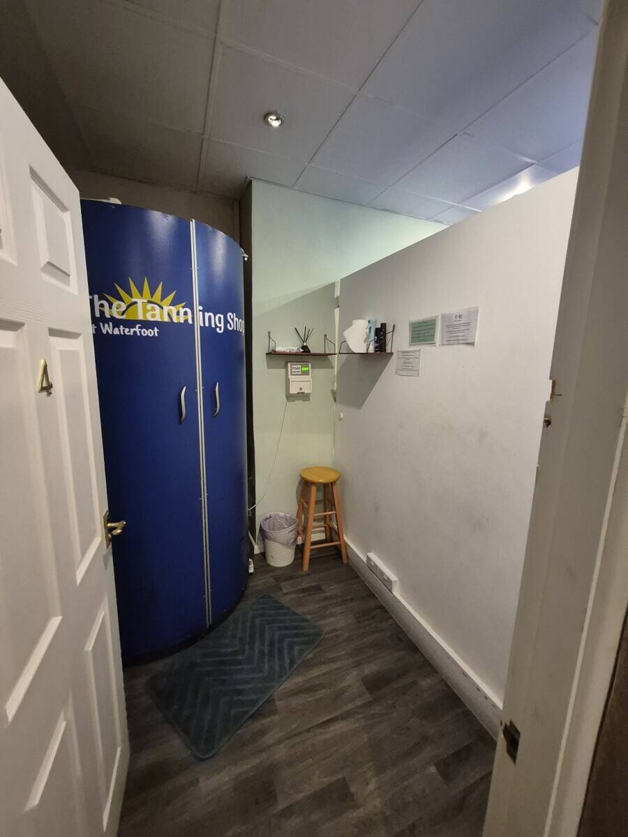 Established Tanning Salon for Sale – BB4 Village Location