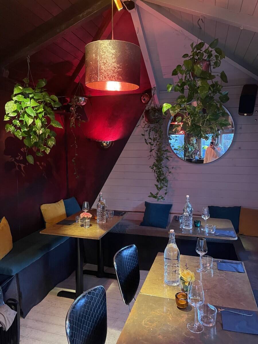 Italian Cabin Restaurant for sale Photo 9