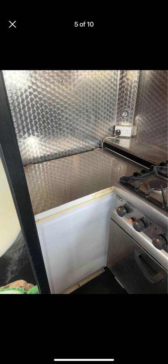 Verry successful food trailer bussines