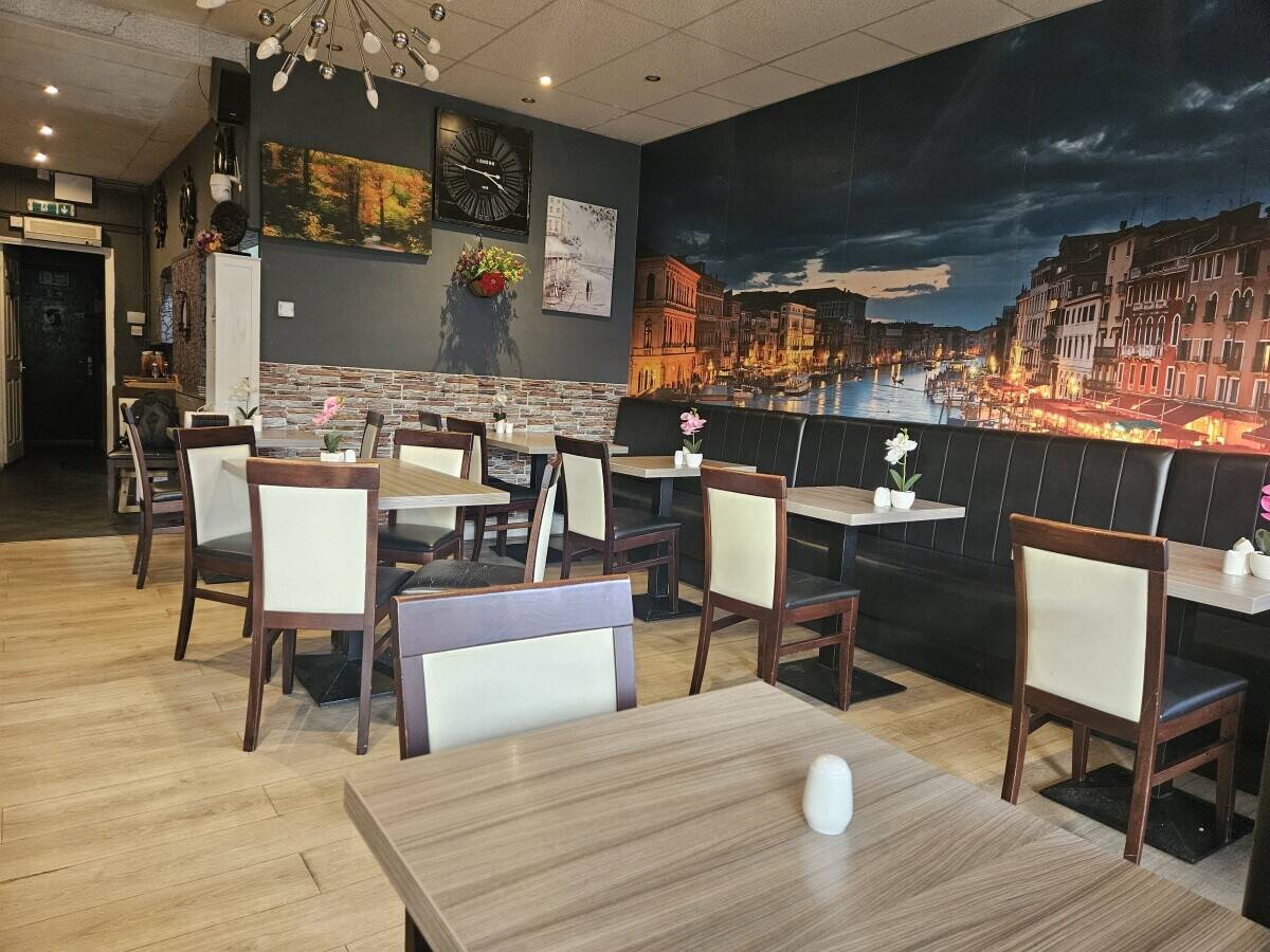 ITALIAN RESTAURANT LA PORTO BILLINGHAM Photo 5
